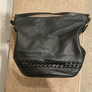 Micheal Kors black purse